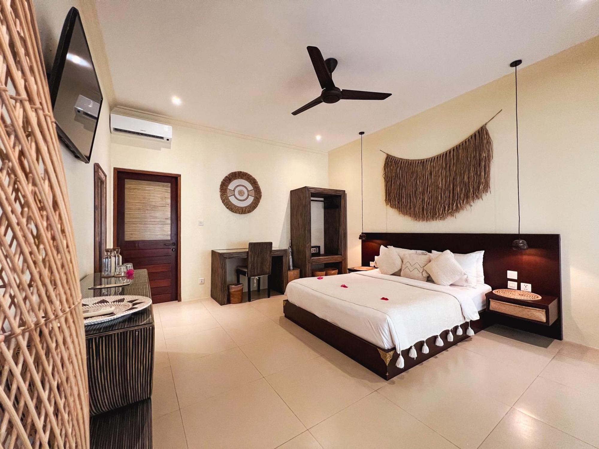 Rascals Hotel - Adults Only Kuta  Δωμάτιο φωτογραφία